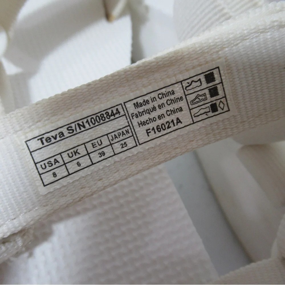 Teva Y2K White Flatform Universal Sandals Size 8 - Picture 14 of 16